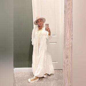 White Gauze maxi. $20 price is firm. I price items very reasonably.